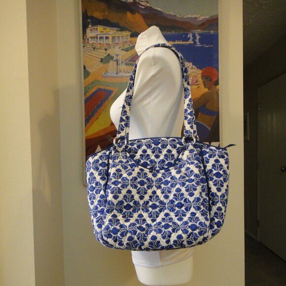 VERA BRADLEY Glenna Shoulder Bag Tote COBALT TILE Zipper Top Blue White Purse - Picture 2 of 15